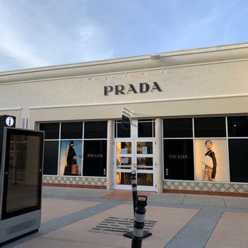 orlando prada outlet.